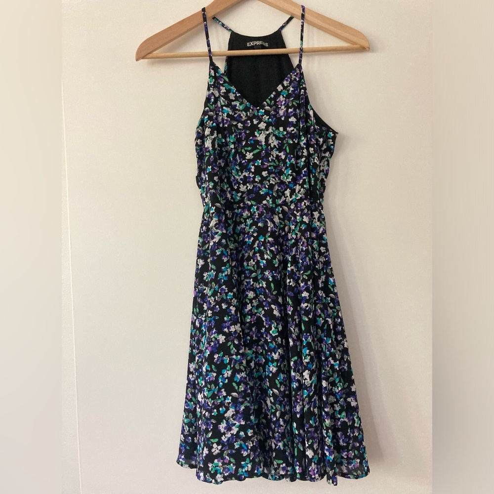 Preowned EXPRESS Floral V neck Mini Dress - Black Purple Blue Green Size 0